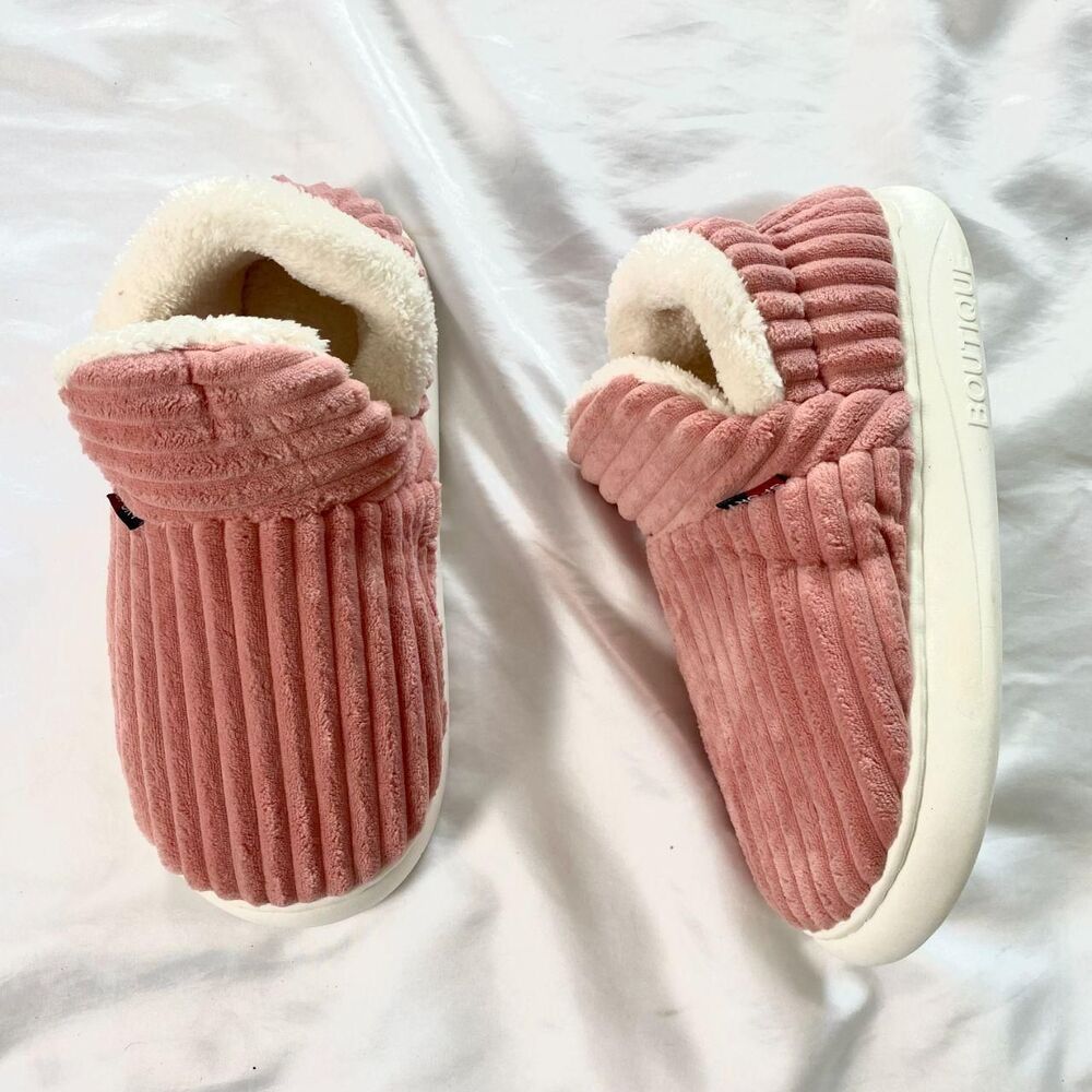 NEW Cute Coquette Pink Soft Corduroy House Shoe Slippers US 9 / 10